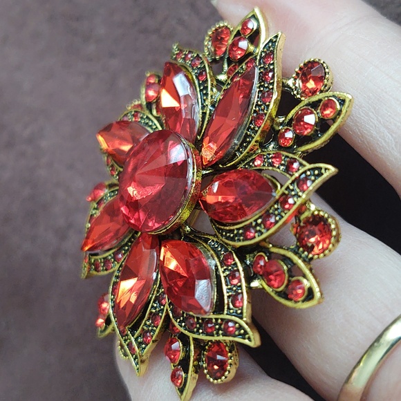 Red Rhinestone Floral Brooch - Picture 3 of 4